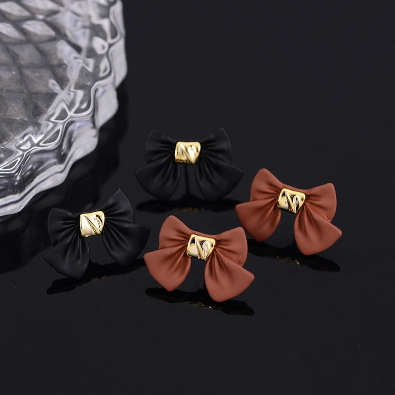 Fashion Trend Earrings Simple Personality Metal Texture Earrings Bow