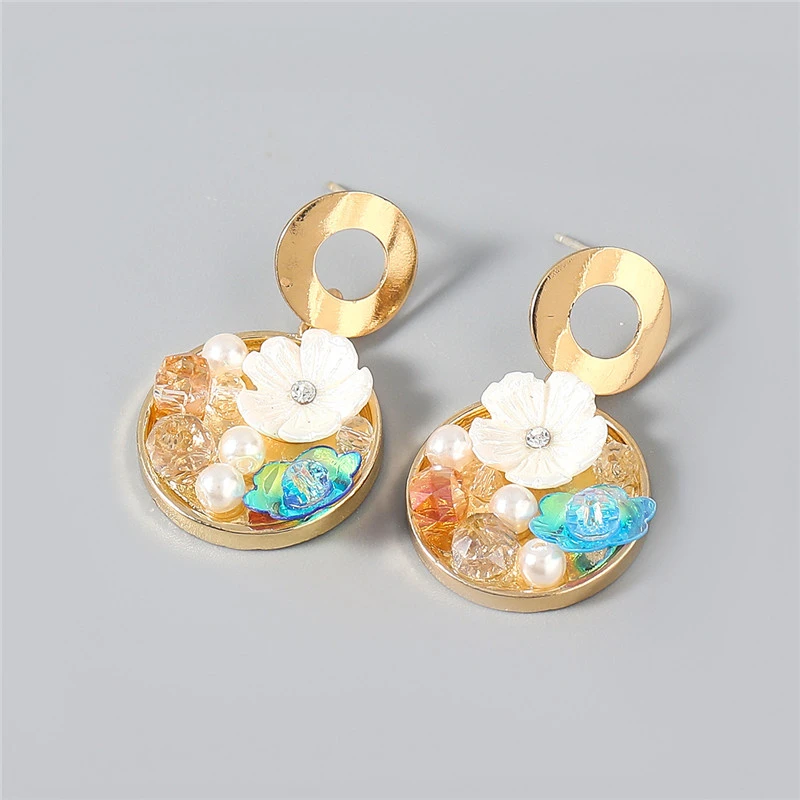 Alloy Diamond And Pearl Resin Flower Earrings Women