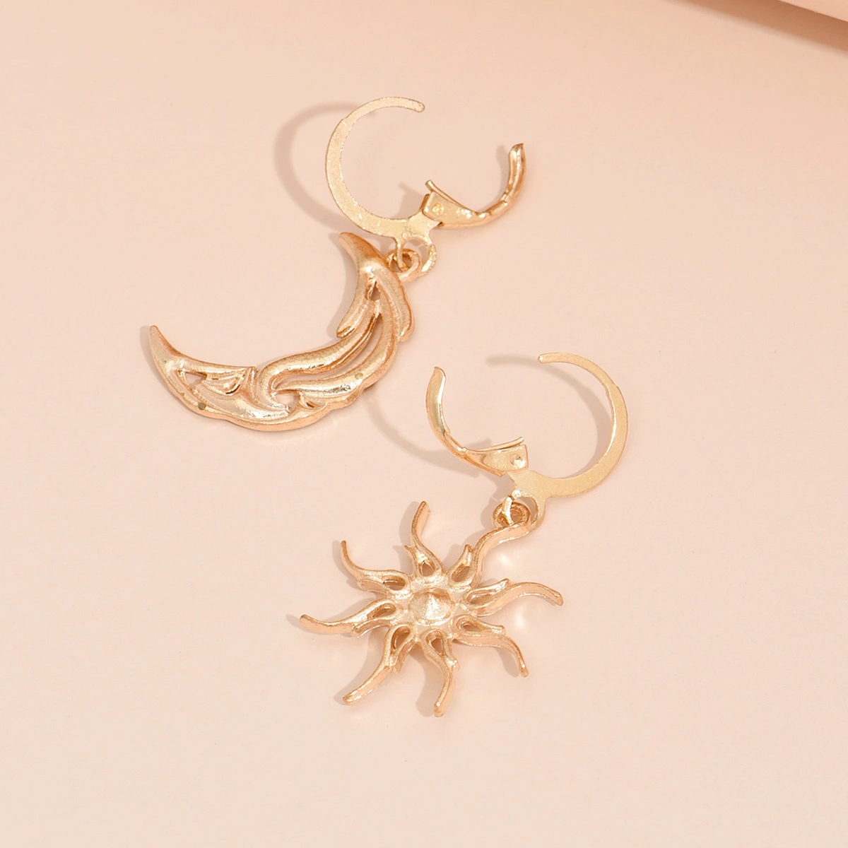 Sun Moon Asymmetric Design Net Red Earrings Women
