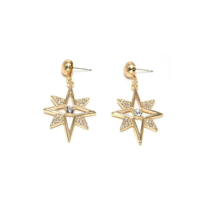 Eight-pointed Star Diamond Earrings Are Fashionable And Elegant