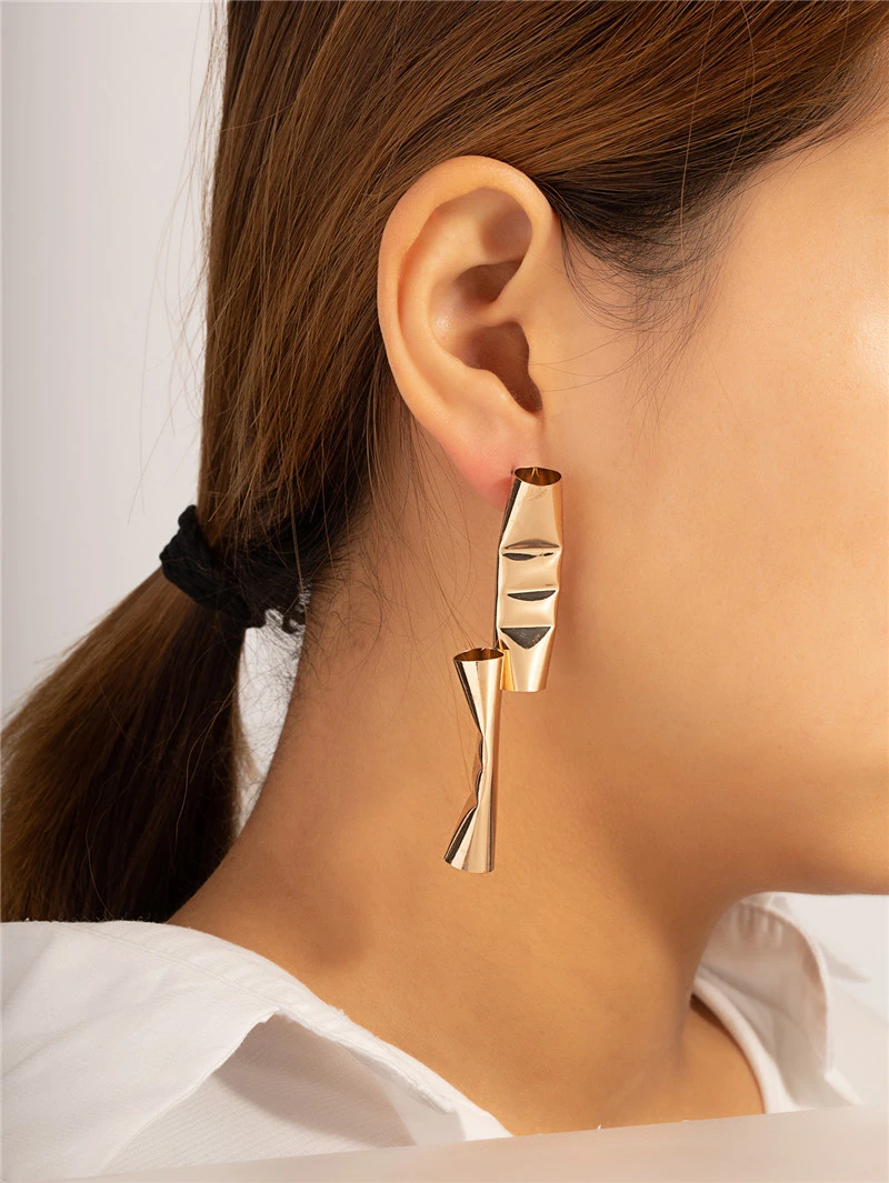 European And American Style Personality Straw Metal Pearl Asymmetric Earrings