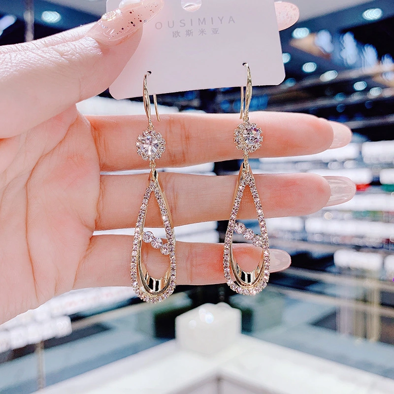 Fashion Lady Full Diamond Drop Earrings