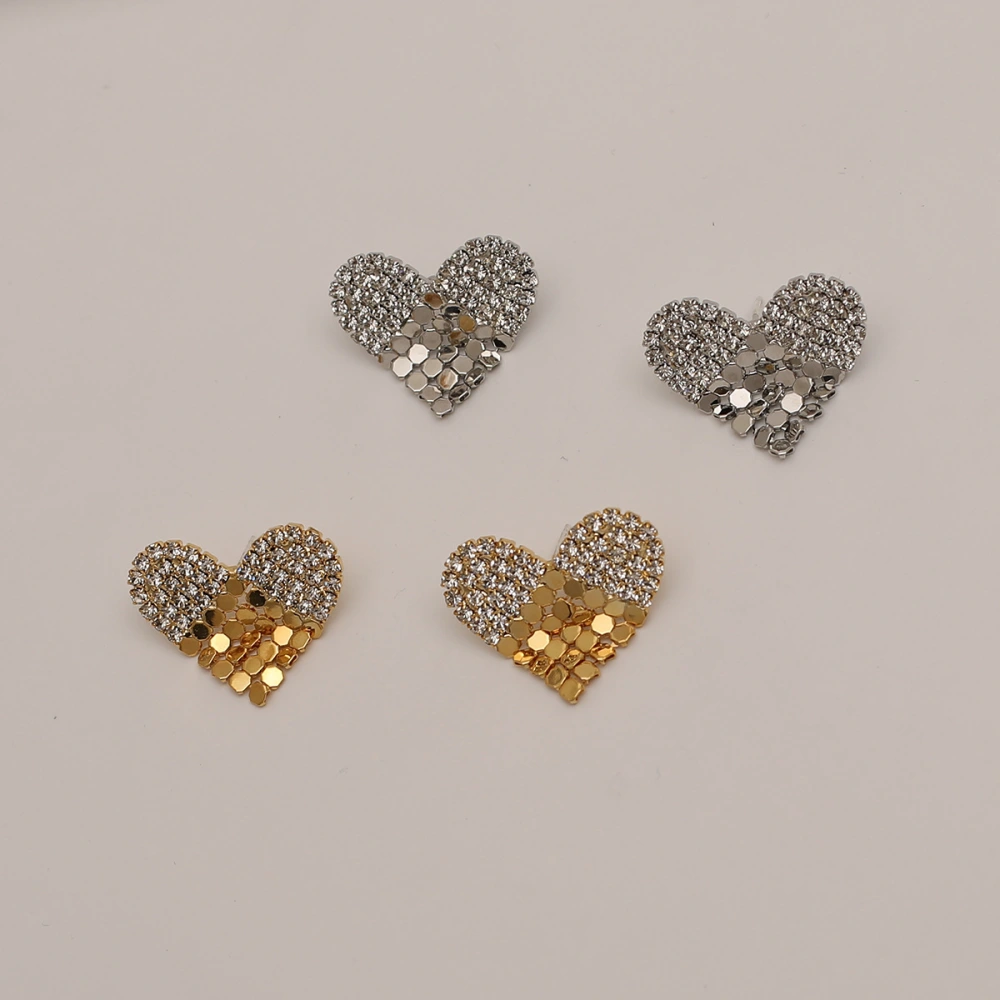 18k Gold Stud Earrings For Ladies