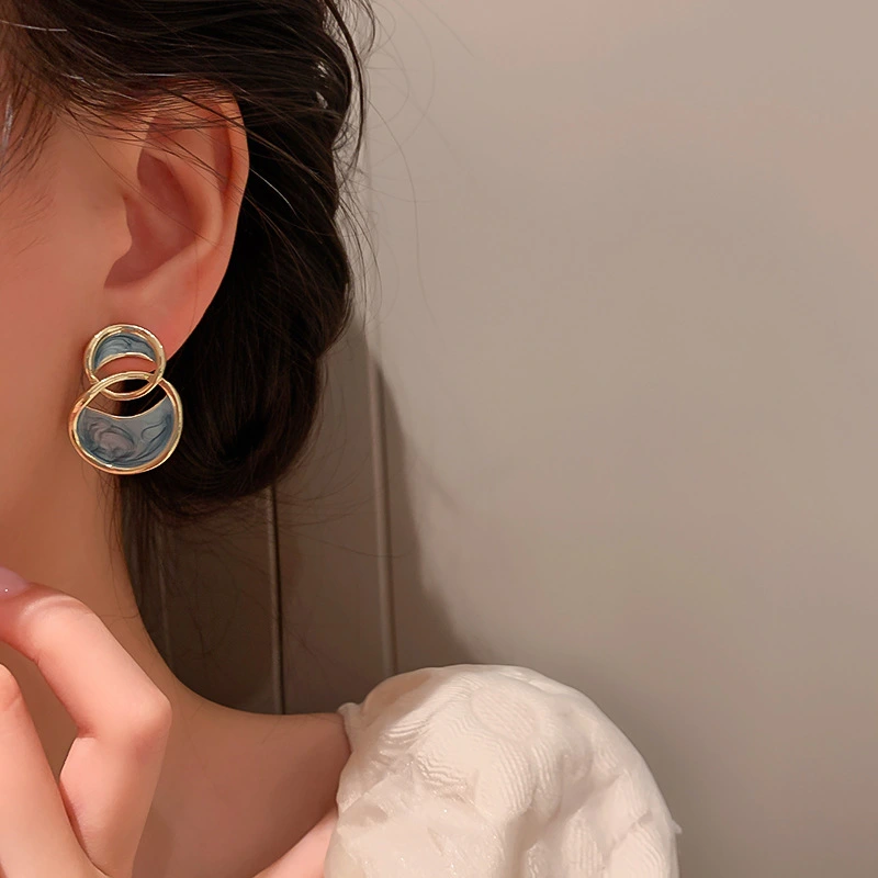 Fan Temperament Earrings Fashion Simple And Versatile Earrings