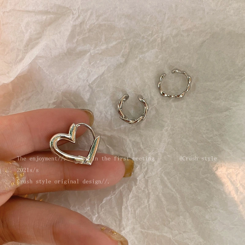 Metal Love Three-piece Ear Clip Female Without Pierced Ears