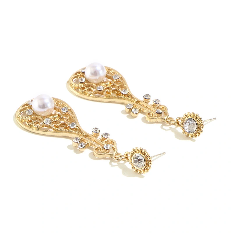 New Style Earrings Japanese And Korean Retro Palace Style Fashion Earrings