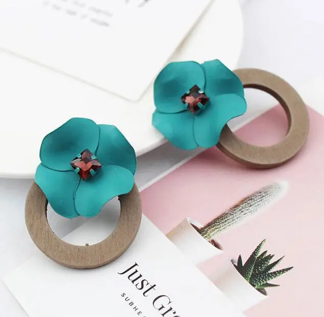 Fashion Trend Alloy Spray Paint Flower Earrings