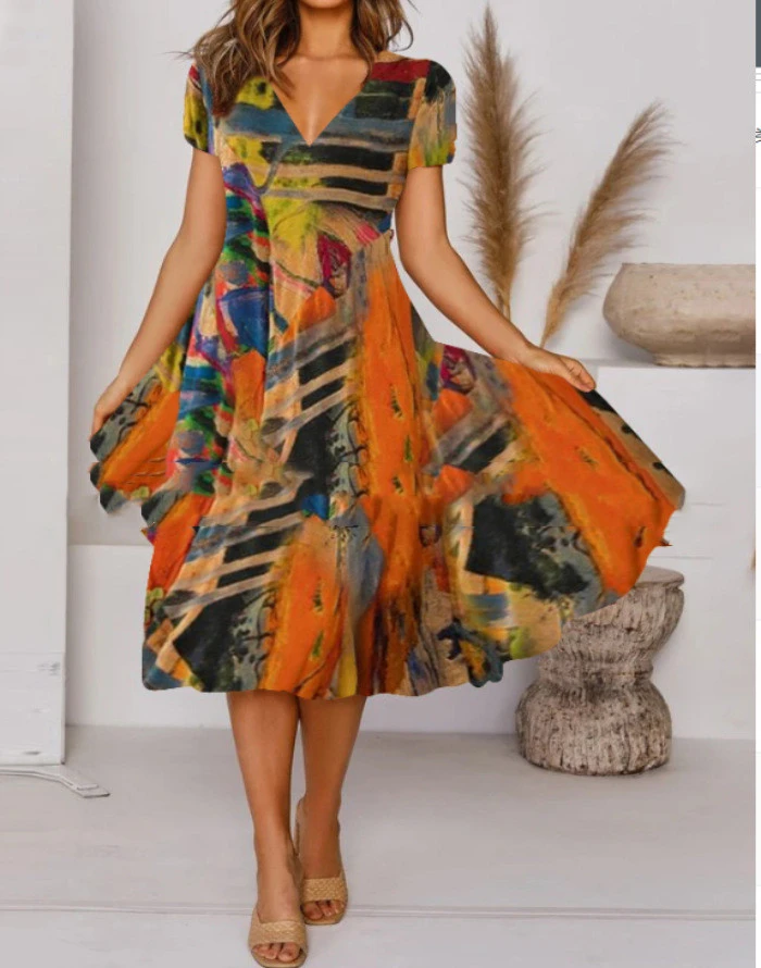 Explosive Retro Print Short-sleeved V-neck Dress