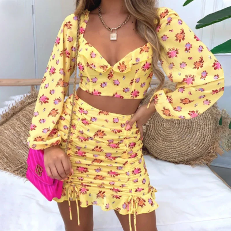 Short skirt open back lantern sleeve long sleeve suit