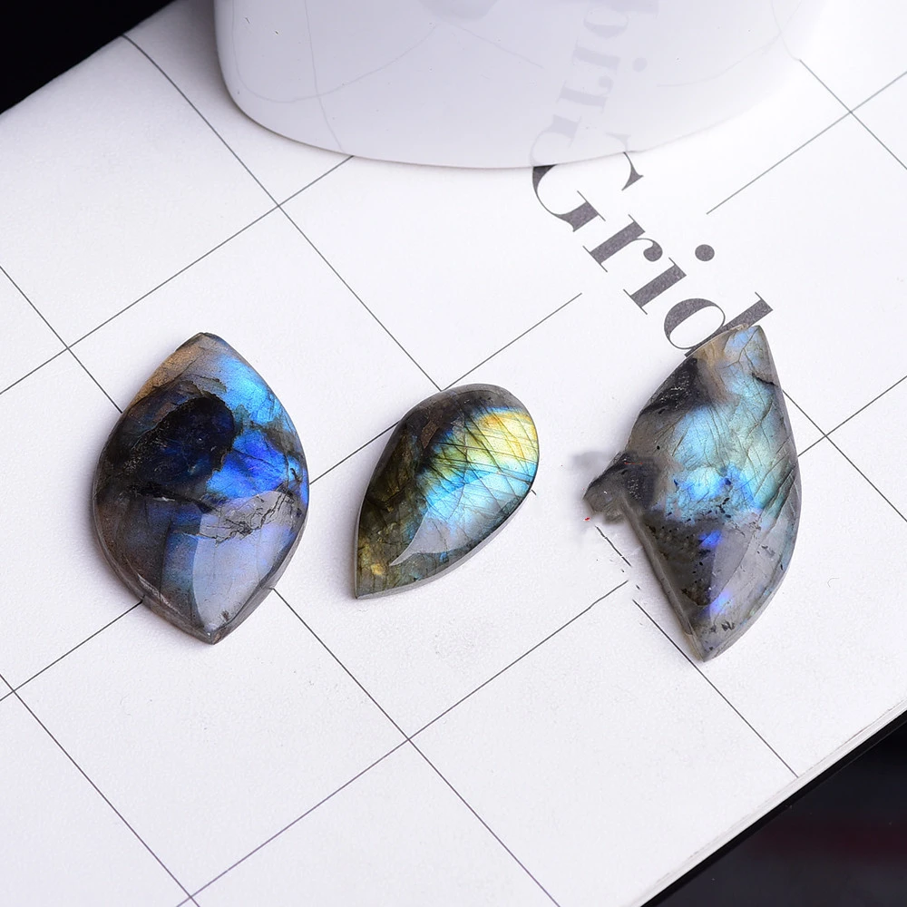 Moonstone Pendant Necklace Pendant Flowing Light