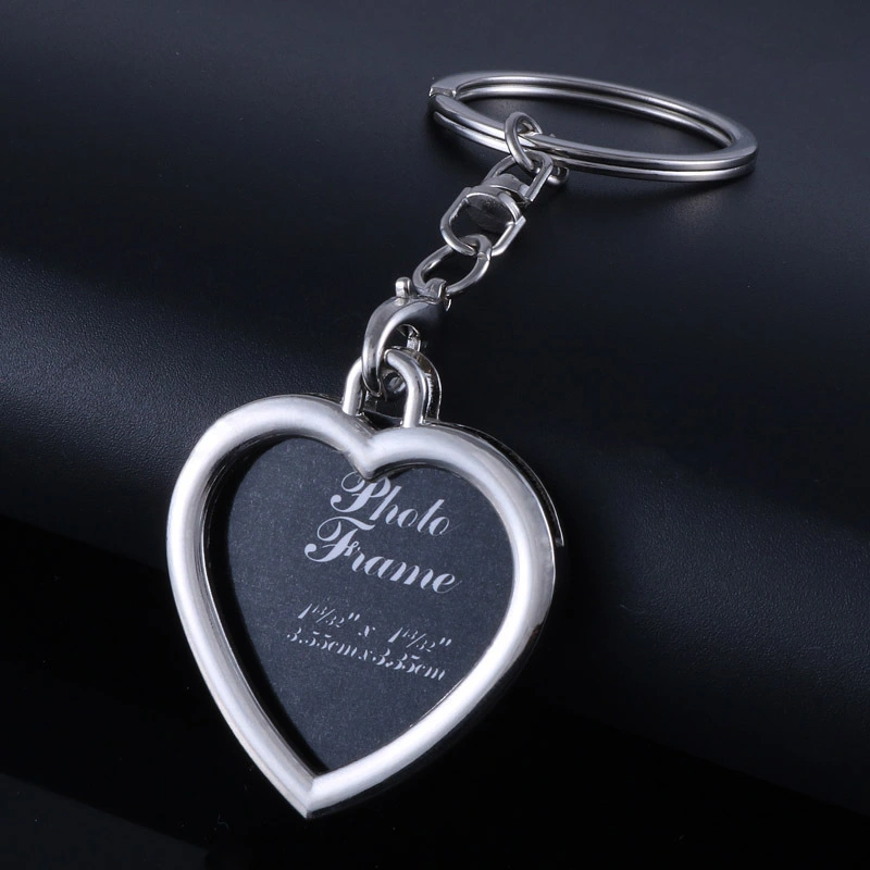 Creative And Simple Heart-shaped Square Keychain