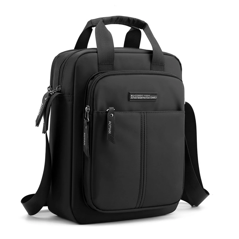 Vertical Version Of The New Men's Casual Business One-shoulder Messenger