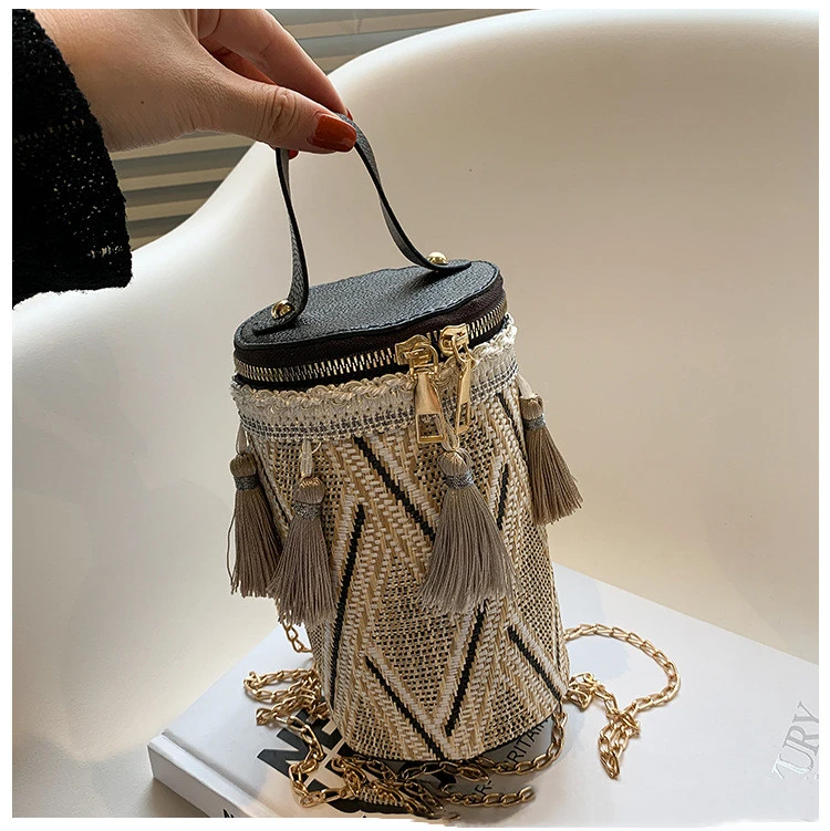 Ethnic Style Bag Female Fashion Hand-held Chain Weaving