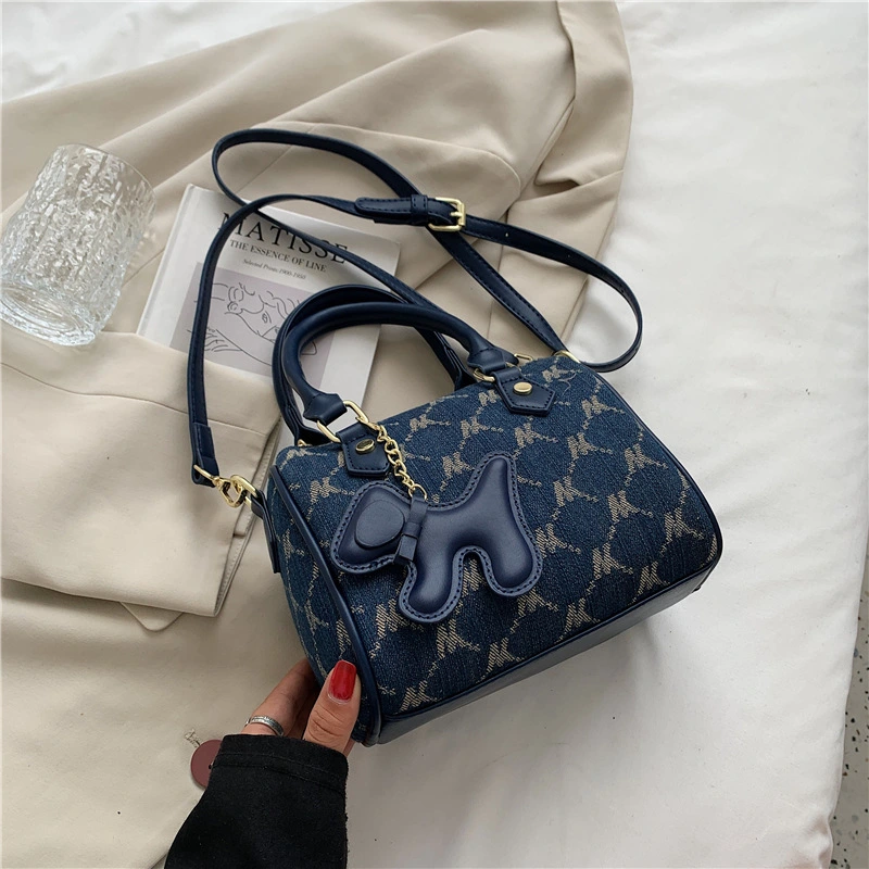 Boston Pillow Texture One-shoulder Messenger Bag