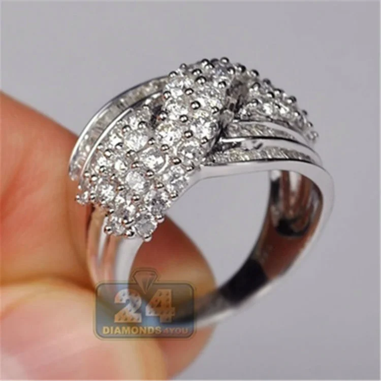 New Fashion Women's Inlaid Silver Zircon Ring