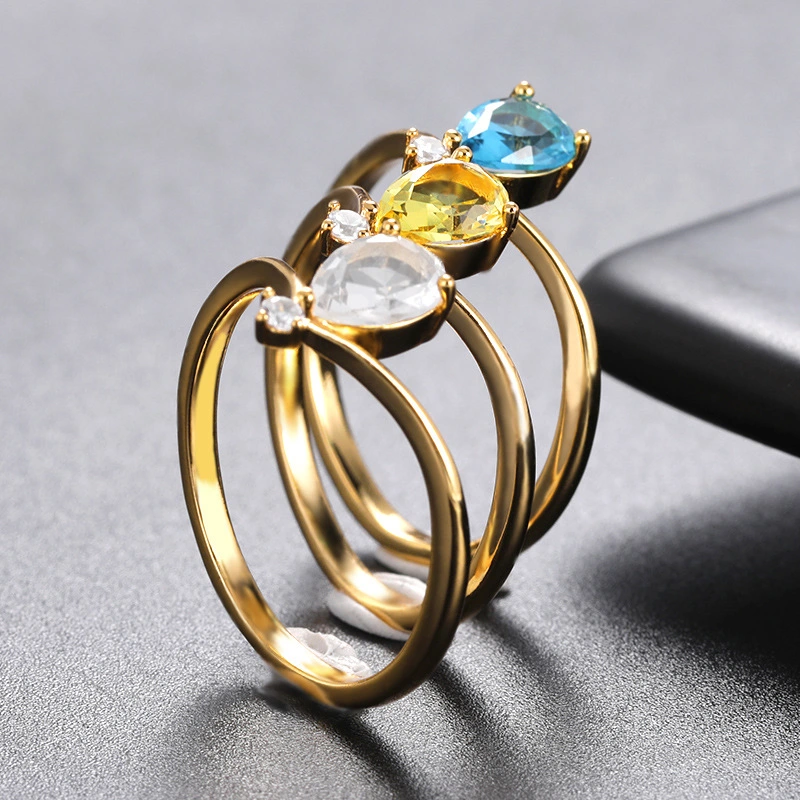 Simple V-shaped December Birthstone Male And Female Couple Rings