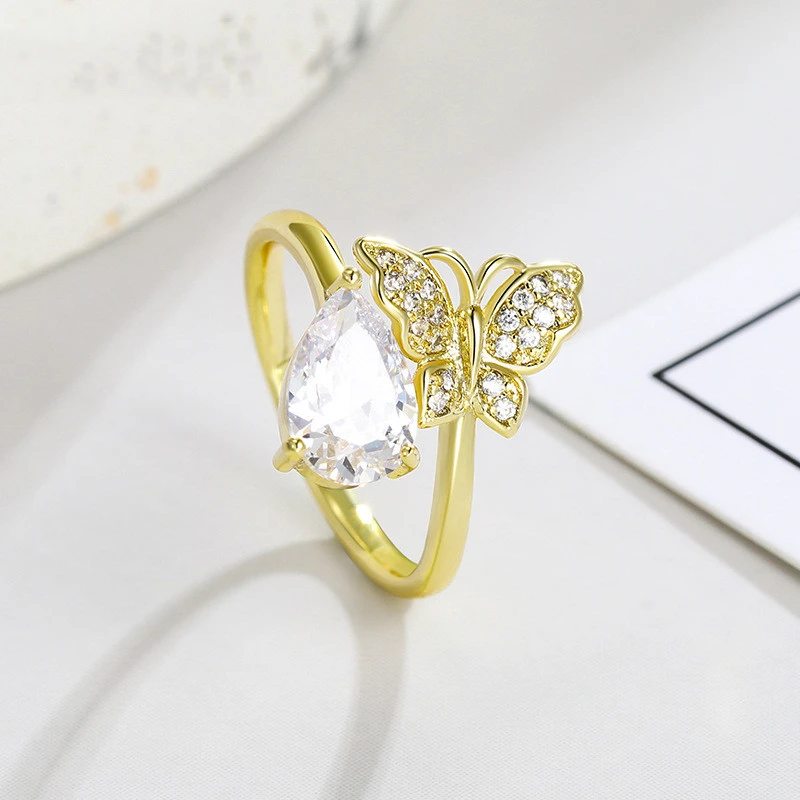 Pastoral Vintage Drop Zircon Ring