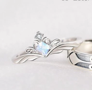 Long-distance Love Gift Opening To Make Old Moonstone Couple Ring