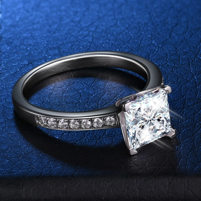 Square Diamond Four-claw Square Carat Ring