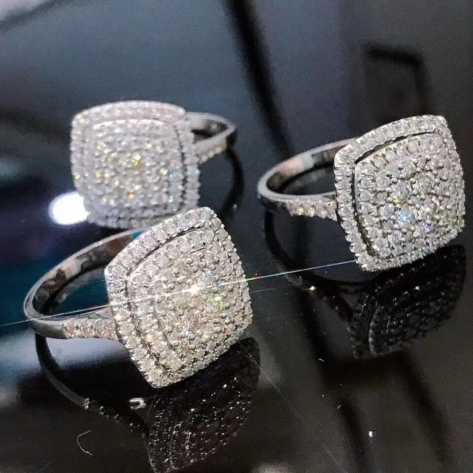 Women's Glitter Diamond Square Princess Ring