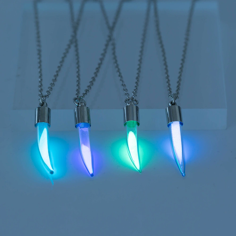 Halloween glow-in-the-dark Chili Glass Necklace