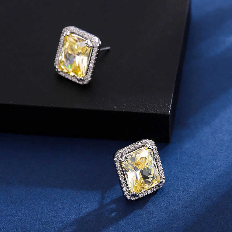 New Design High Quality Zircon Earrings