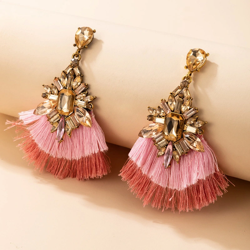 Bohemian Clan Style Tassel And Diamond Flower Pendant Earrings