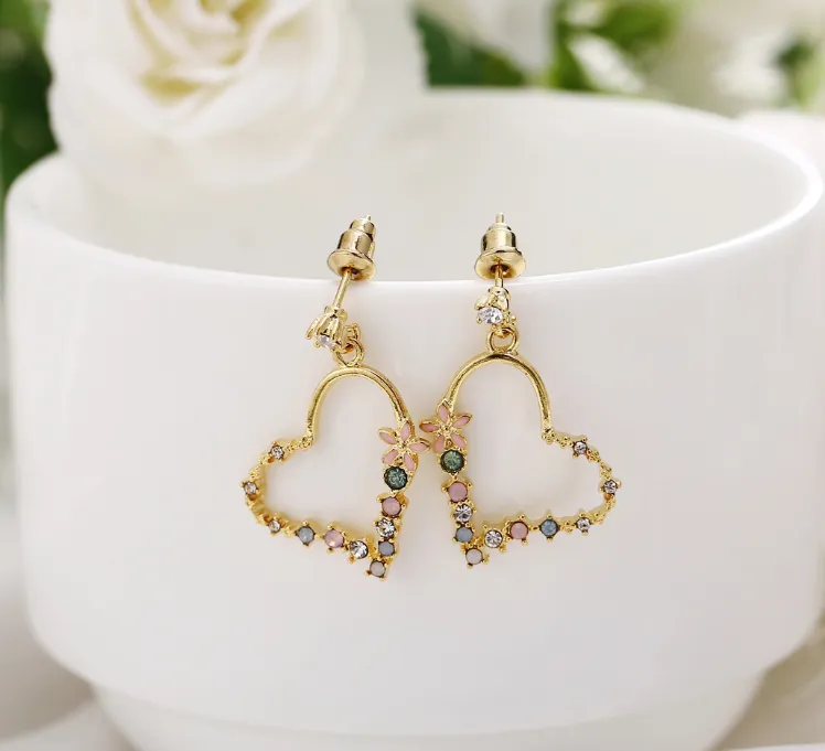 Flower Personality Creative Simple And Lovely Petal Earrings