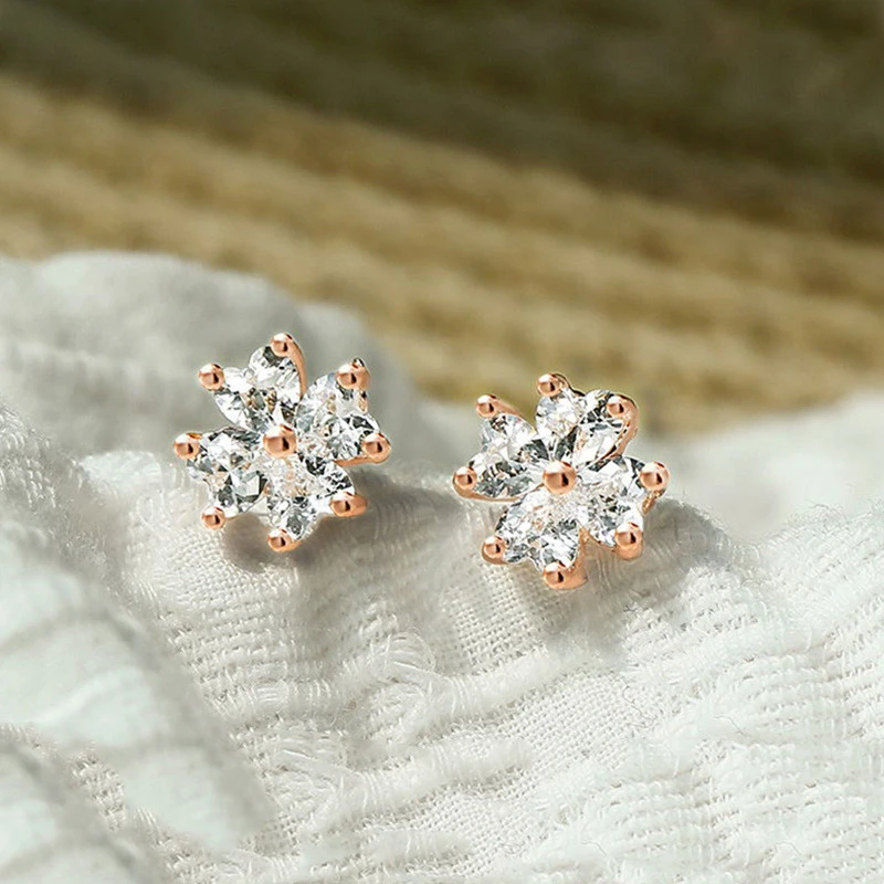Four-leaf Clover Sterling Silver Earrings Female Simple And Compact Silver Earrings