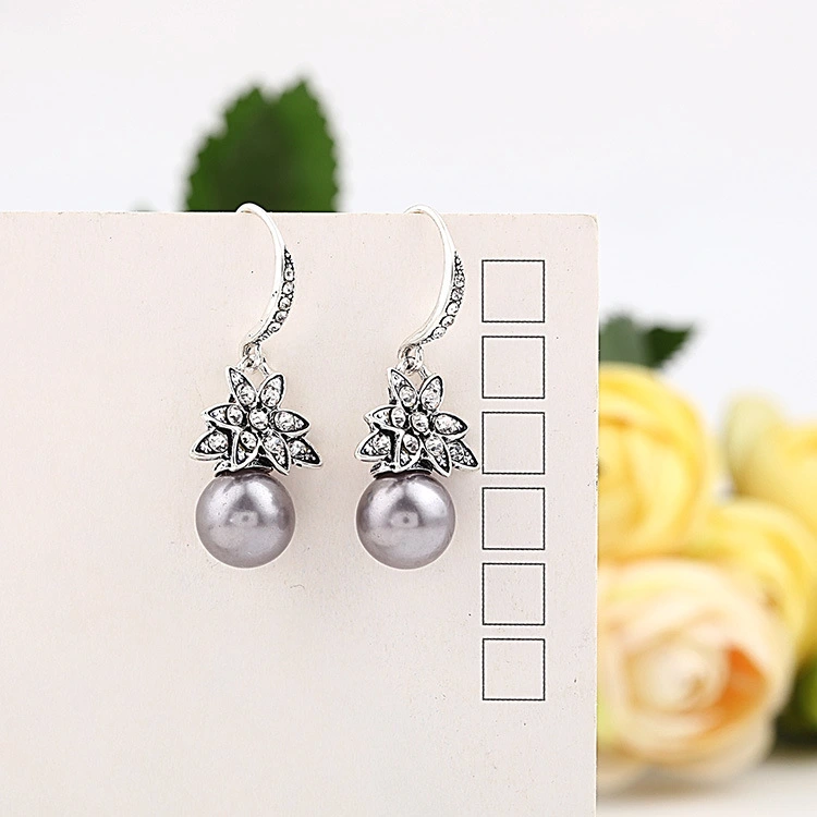 Fashion Diamond Pearl Sun Flower Earrings