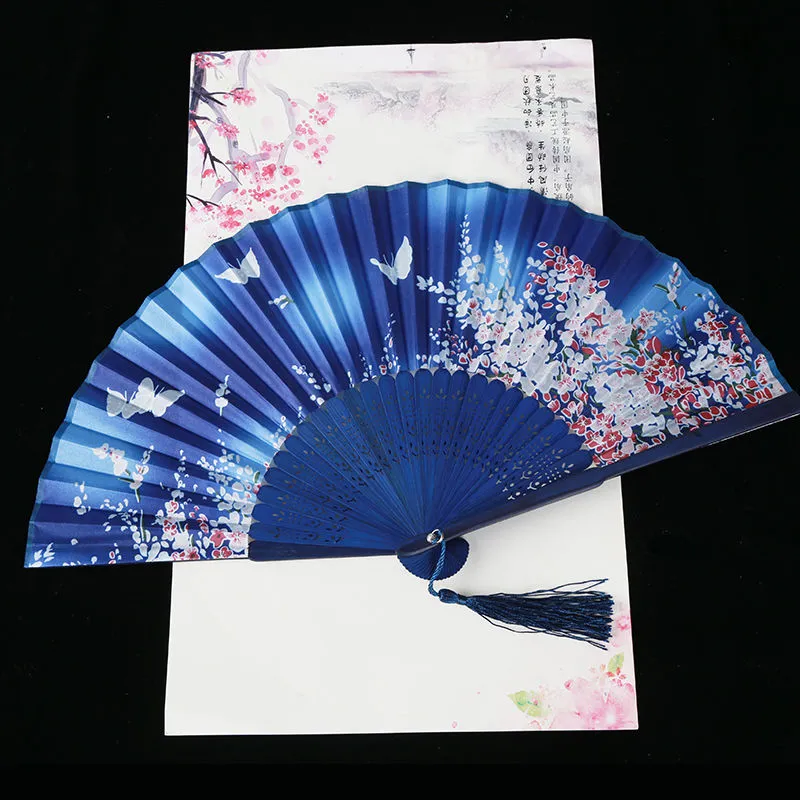 Ancient Style Folding Fan Dancing