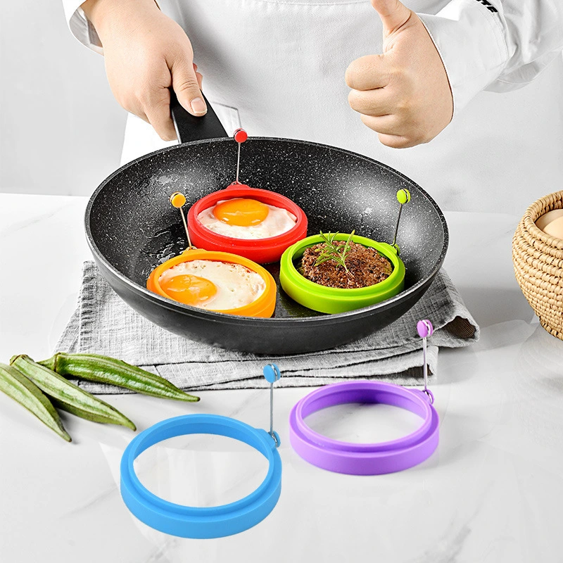 Diy Silicone Omelette With Round Rusty Steel Handle