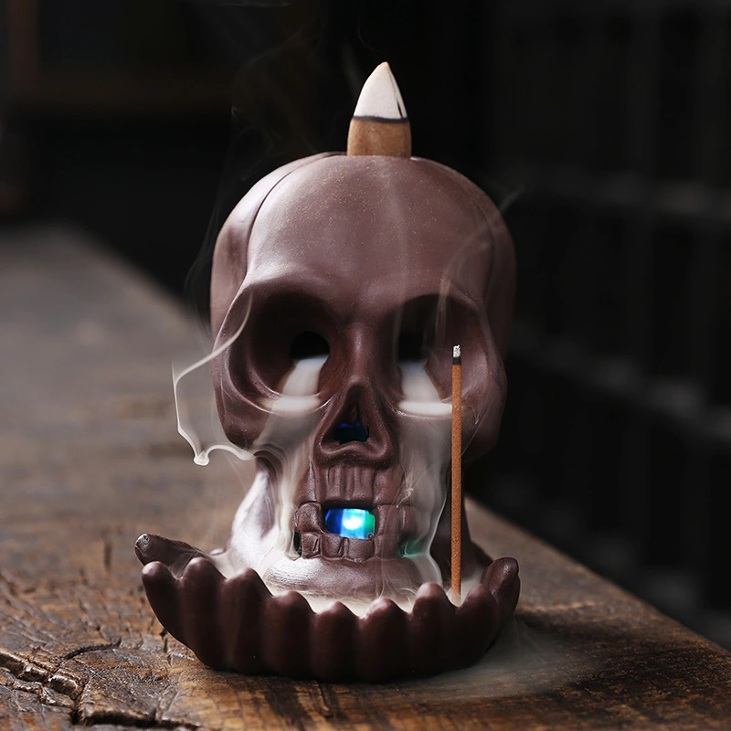 Creative Skull Head Backflow Aromatherapy Oven LED Light Decoration