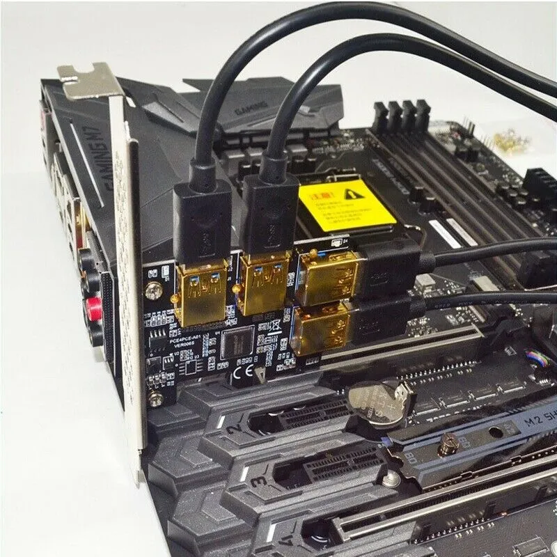 Slot One For Four USB3.0 Graphics Card Expansion Card