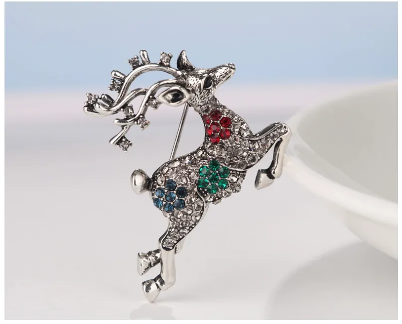 European And American Christmas Gift Sika Deer Brooch