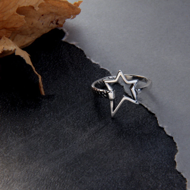 Hollow Five-pointed Star Ring Fashion Personality Net Red