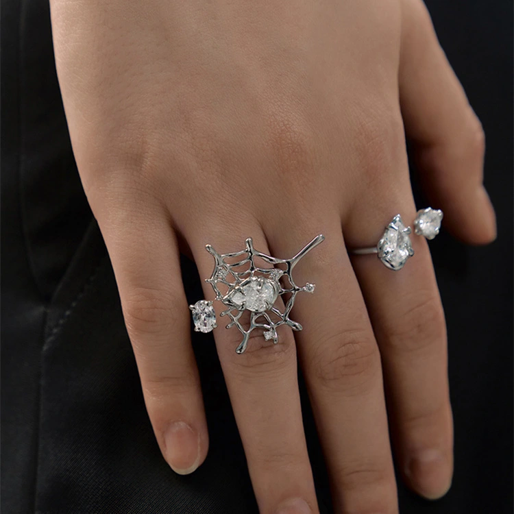 New Trendy Niche Design Spider Ring