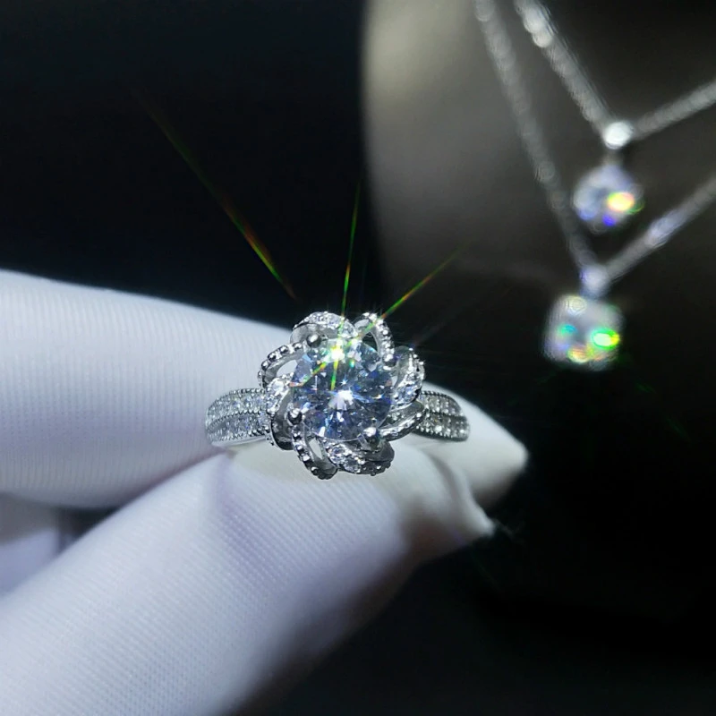 Imitation Moissanite Diamond Ring Pt950 Platinum Plated White Gold