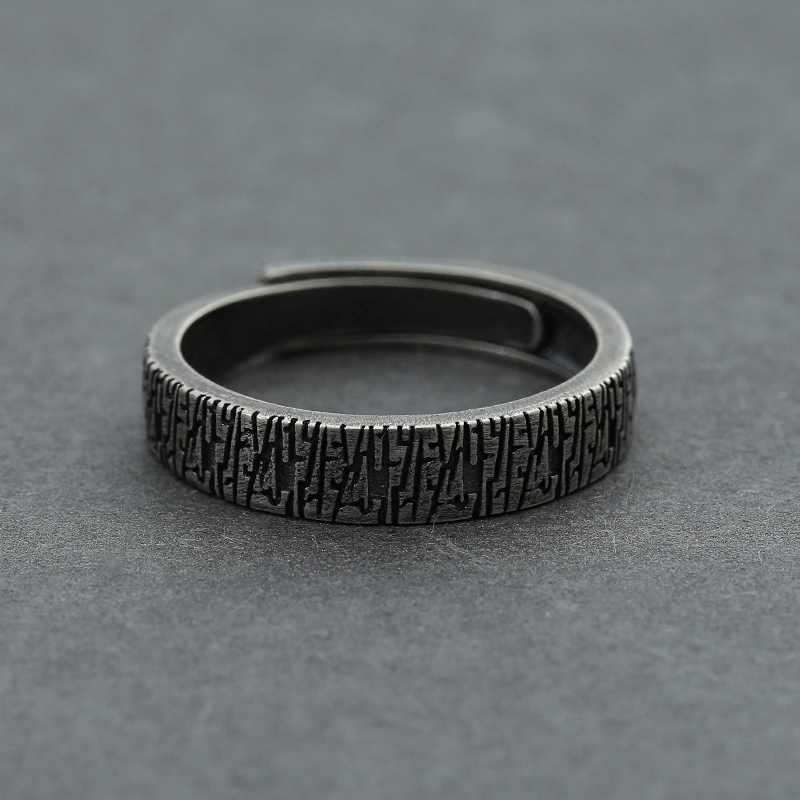 Ring Silver Love Throbbing Heart