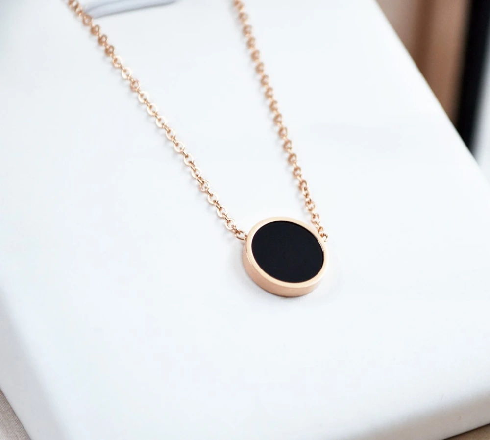 Fashion New Black Face Simple Titanium Steel Rose Gold Girl With Fashion Jewelry Necklace