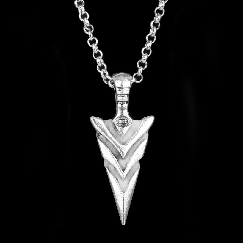 Fluorescent Arrow Fashion Luminous Alloy Necklace