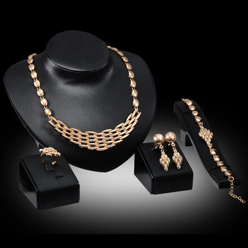 Exaggerated Set Of 4-piece Jewelry Necklace And Earrings