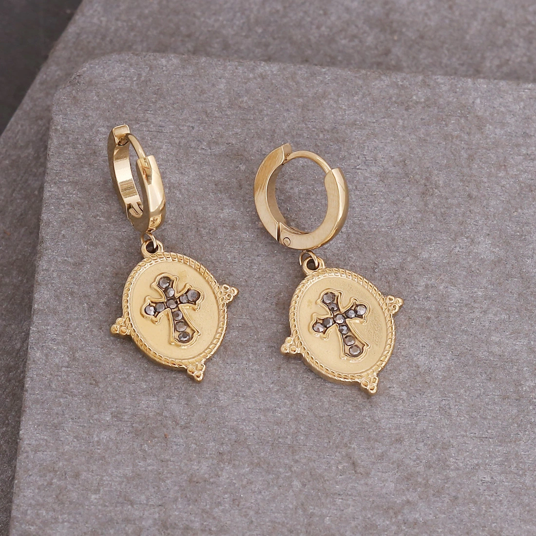 European And American Character Titanium Steel Cross Earrings