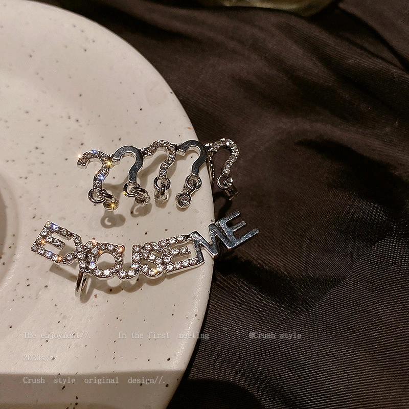 Asymmetrical Question Mark Ear Clip With Silver Needle And Diamond