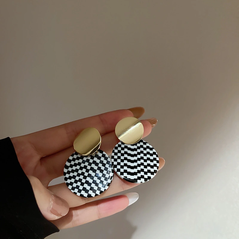 Black And White Checkered Circle Earrings Fashion Simple Niche