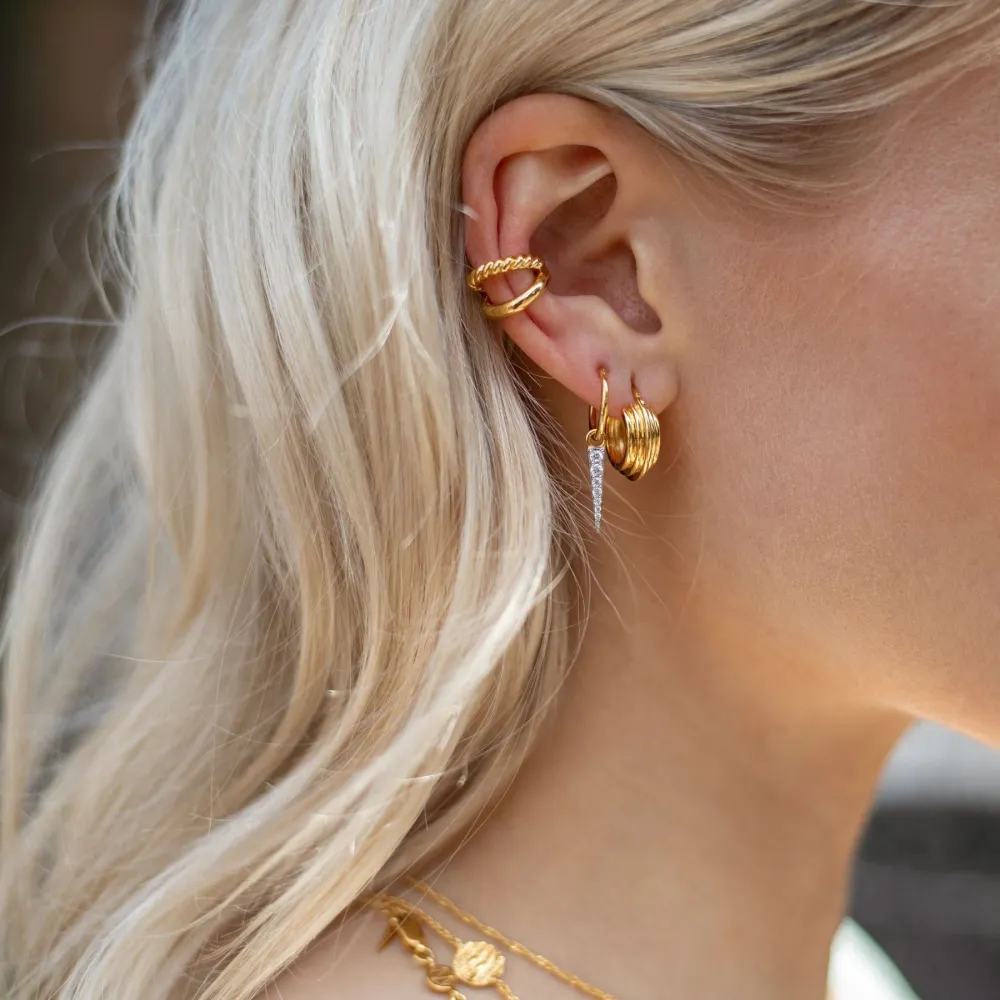 Golden Mini Spindle Earrings Female Ins