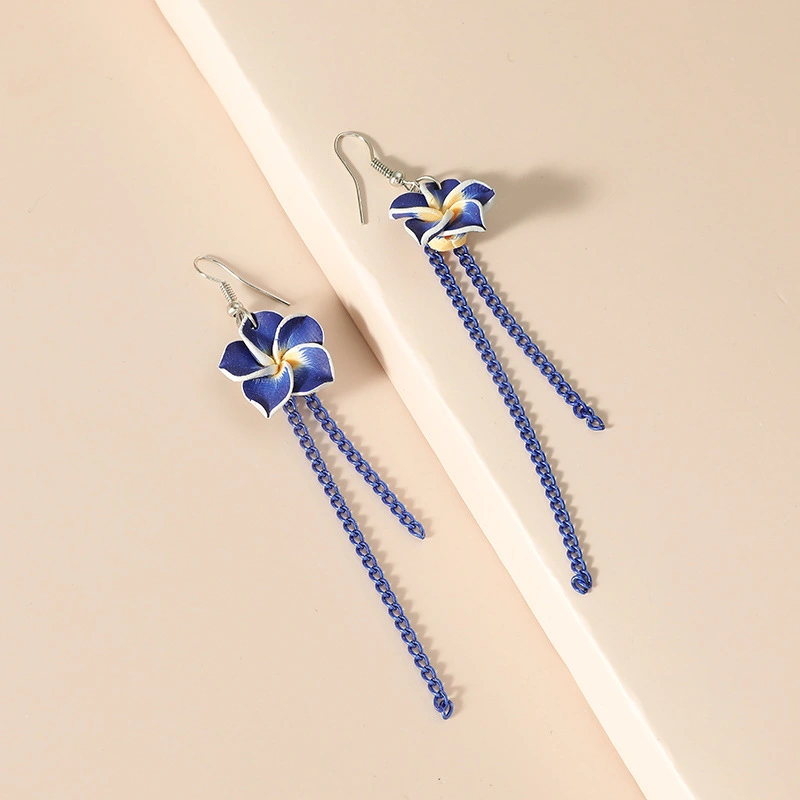 Simple And Exaggerated Fringed Flower Earrings