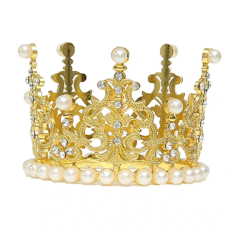 Alloy Round Pearl Crown Cake Decoration
