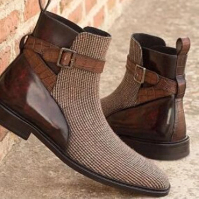Color matching lattice belt buckle men's shoes