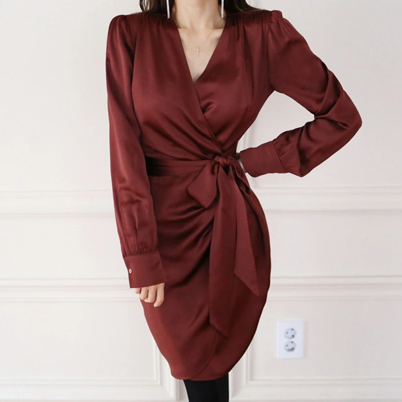 V-neck slim waistband hip dress
